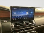 2023 Navigator Thumbnail 12