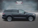 2023 Navigator Thumbnail 4