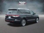 2023 Navigator Thumbnail 5