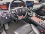 2023 Navigator Thumbnail 10