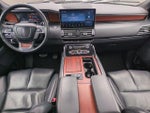 2023 Navigator Thumbnail 13