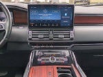 2023 Navigator Thumbnail 18
