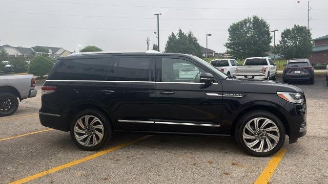 2024 Lincoln Navigator Reserve