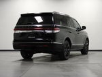 2024 Navigator Thumbnail 3