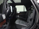 2024 Navigator Thumbnail 12