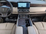 2024 Navigator Thumbnail 5