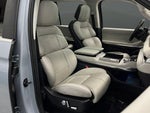 2025 Navigator Thumbnail 25
