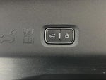 2025 Navigator Thumbnail 33