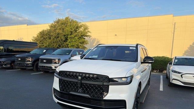 2025 Lincoln Navigator Reserve