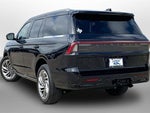 2025 Navigator Thumbnail 11