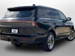 2025 Navigator Thumbnail 14