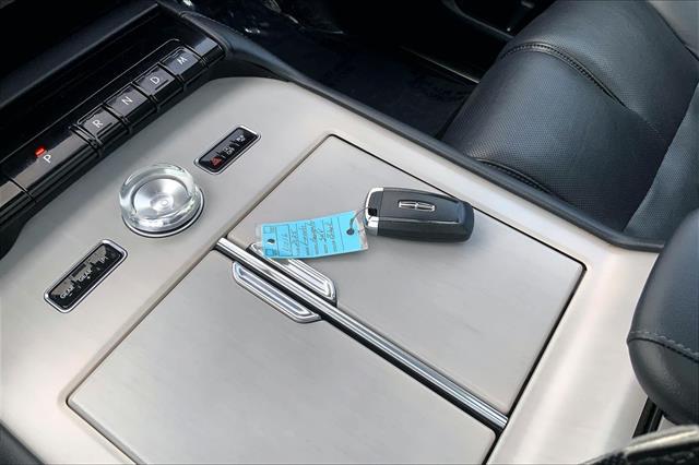 2025 Lincoln Navigator - $72,074