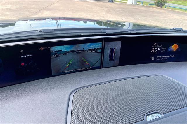 2025 Lincoln Navigator - $72,074