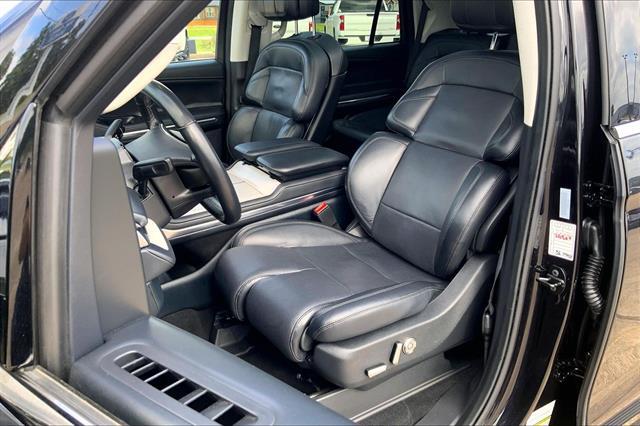 2025 Lincoln Navigator - $72,074