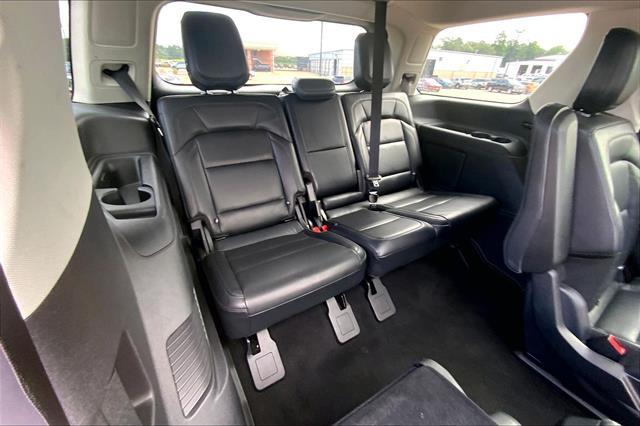 2025 Lincoln Navigator - $72,074