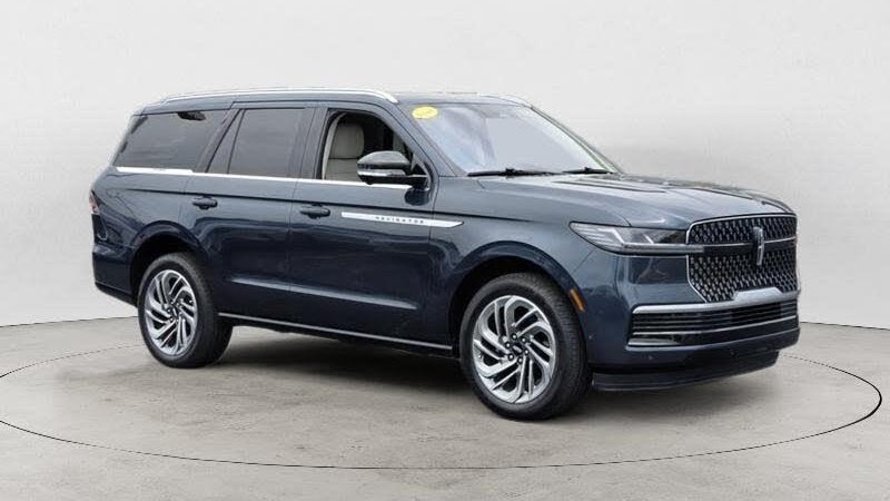 Preowned 2025 Lincoln Navigator Reserve for Sale