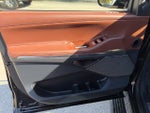 2025 Navigator Thumbnail 10