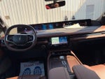 2025 Navigator Thumbnail 12