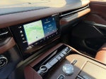 2025 Navigator Thumbnail 17