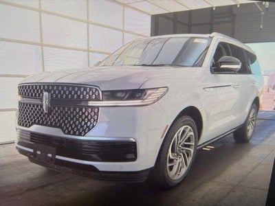 Photo of a 2025 Lincoln Navigator 4X4 Reserve 4DR SUV for sale