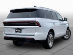 2025 Navigator Thumbnail 12