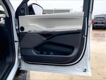 2025 Navigator Thumbnail 22