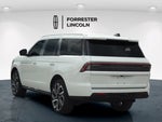 2026 Navigator Thumbnail 5