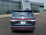 2023 Navigator Thumbnail 3
