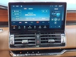 2023 Navigator Thumbnail 6