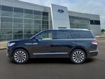 2023 Navigator Thumbnail 9
