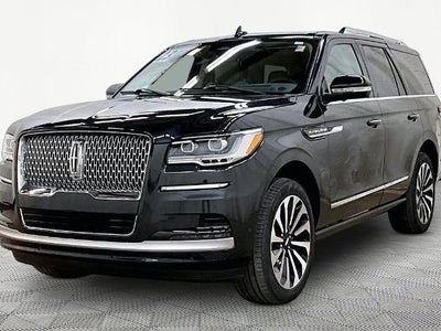 Photo of a 2023 Lincoln Navigator 4X4 Reserve 4DR SUV for sale