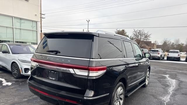 2023 Lincoln Navigator Reserve