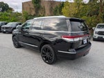 2023 Navigator Thumbnail 4