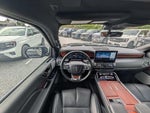 2023 Navigator Thumbnail 21