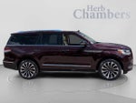 2023 Navigator Thumbnail 11