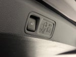 2023 Navigator Thumbnail 10