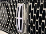 2023 Navigator Thumbnail 16
