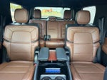2024 Navigator Thumbnail 17