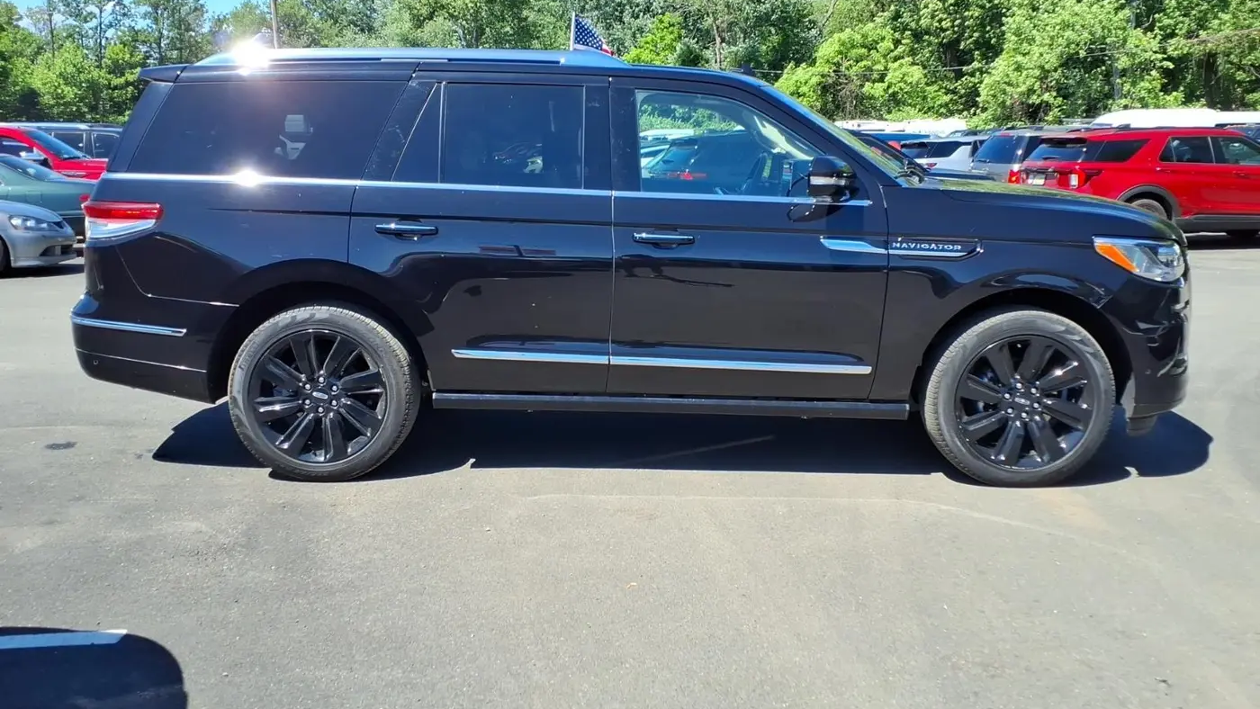 2024 Lincoln Navigator Reserve