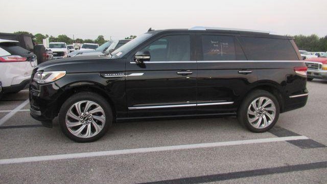 2024 Lincoln Navigator Reserve