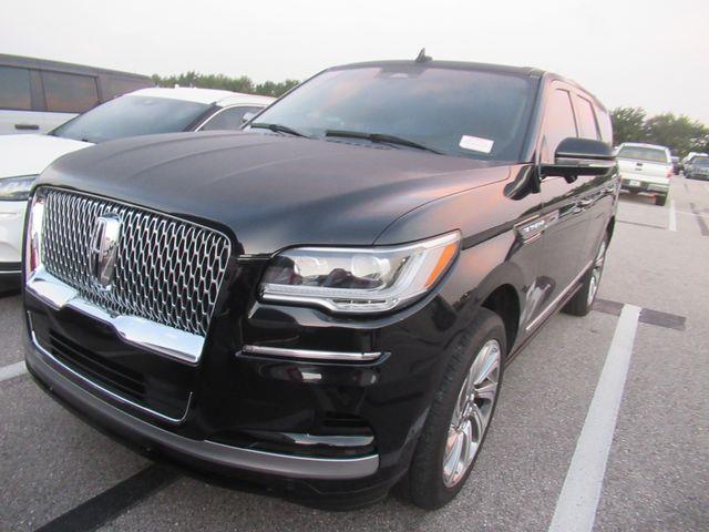 2024 Lincoln Navigator - $70,789
