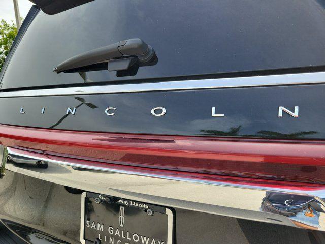 2024 Lincoln Navigator - $70,789