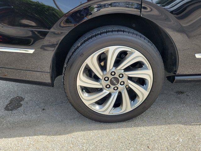 2024 Lincoln Navigator - $70,789