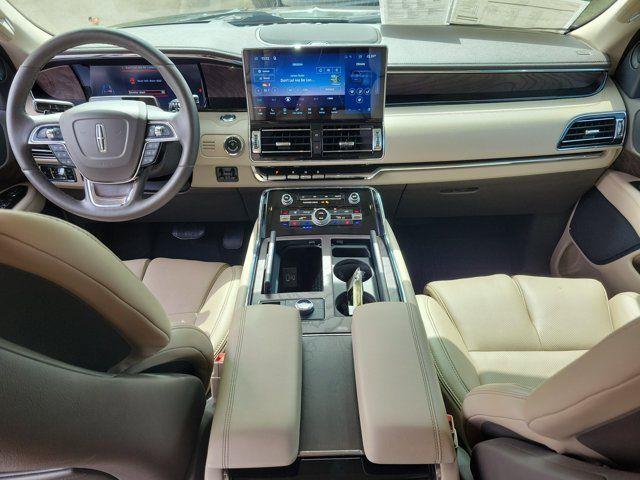 2024 Lincoln Navigator - $70,789