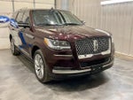 2024 Navigator Thumbnail 2