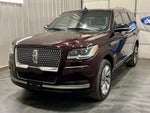 2024 Navigator Thumbnail 3