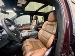 2024 Navigator Thumbnail 9