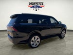 2025 Navigator Thumbnail 5