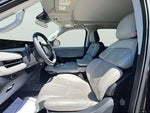 2025 Navigator Thumbnail 14