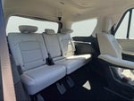 2025 Navigator Thumbnail 20